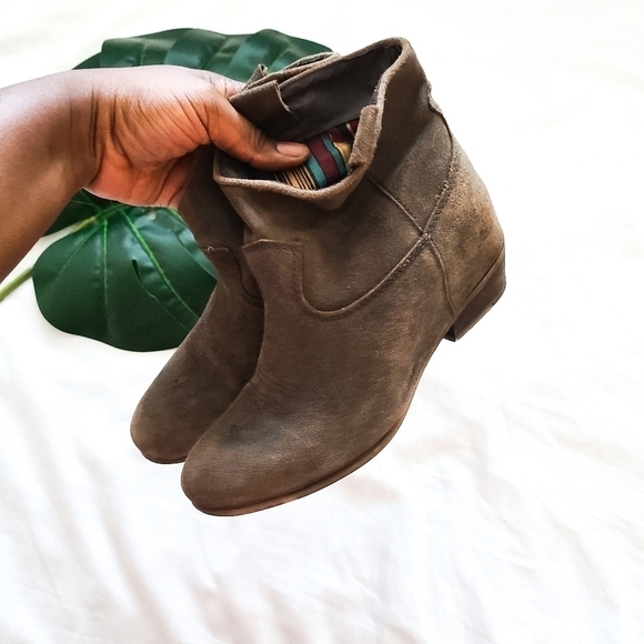 Brown leather slip on booties - Picture 9 of 12